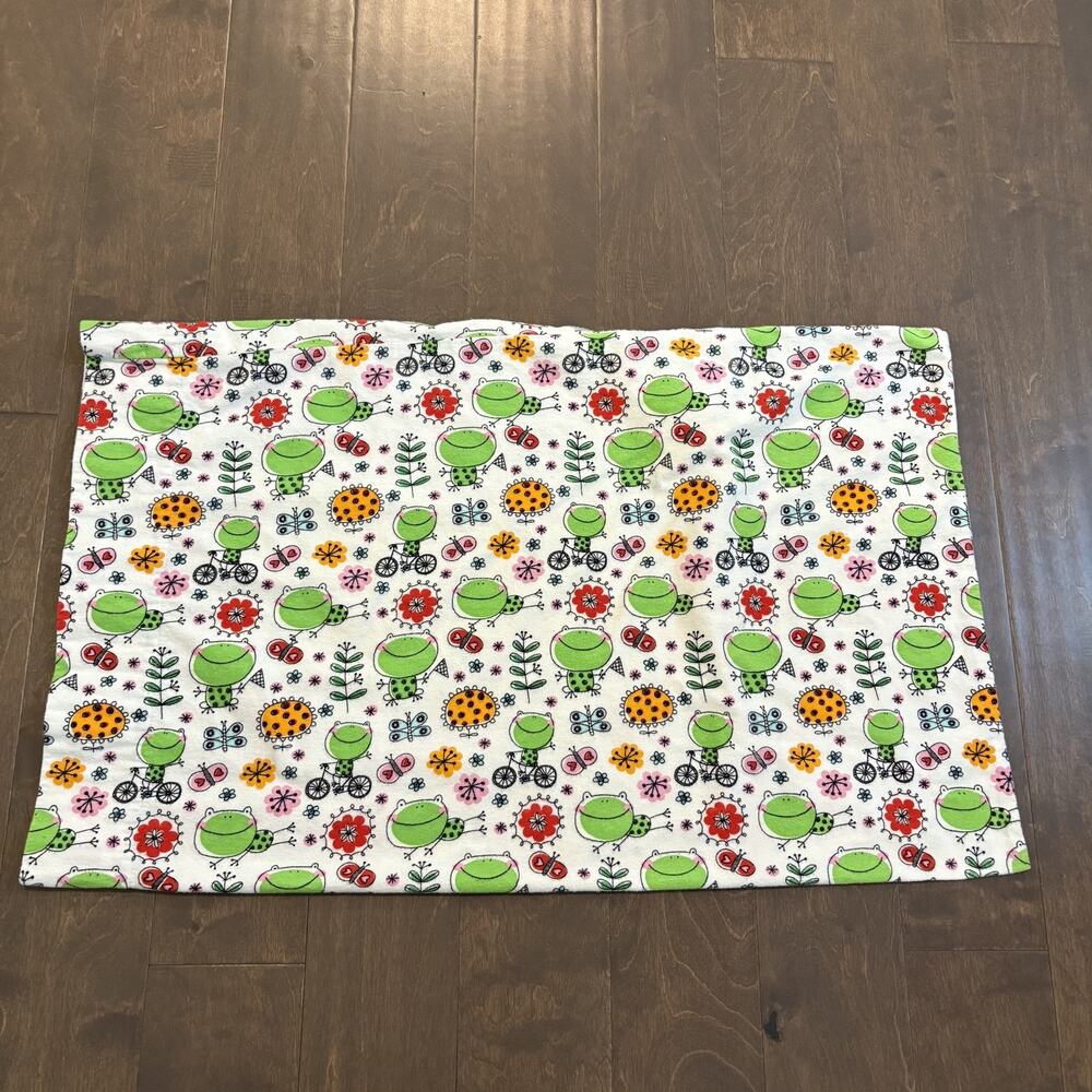 Handmade Pillowcase Frogs & Flowers Whimsical Flannel 20x32" Kawaii Cottage Twee
